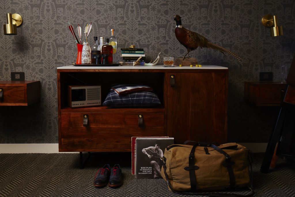 Hewing-Model-Room-Dresser-1024×683