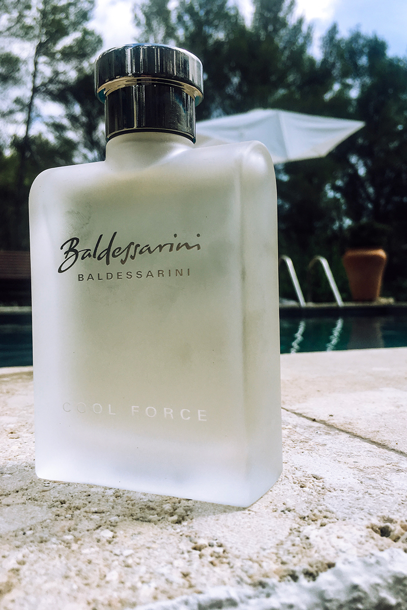 sommerdüfte gentlemens journey baldessarini givenchy summer perfumes