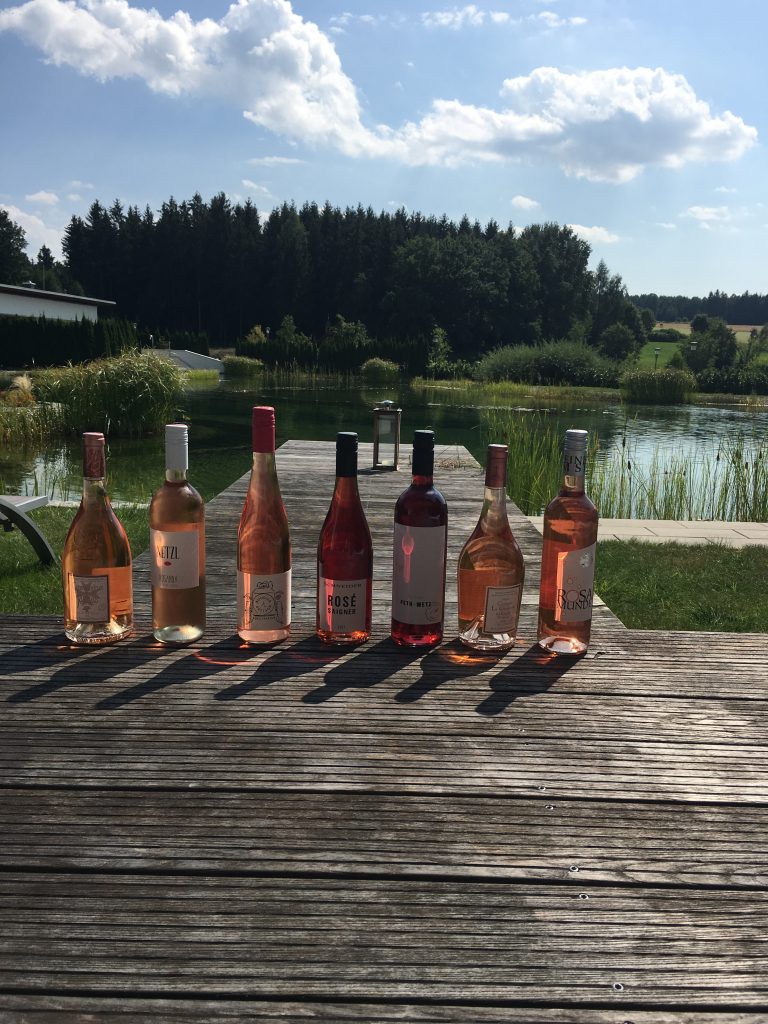 Von 6 bis 20 Euro: 7 Roséweine für den Sommer