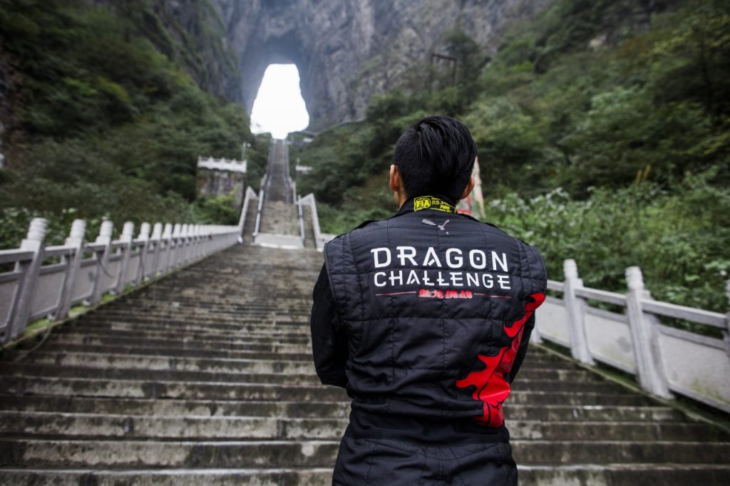 the dragon challenge, gentlemens journey, range rover sport