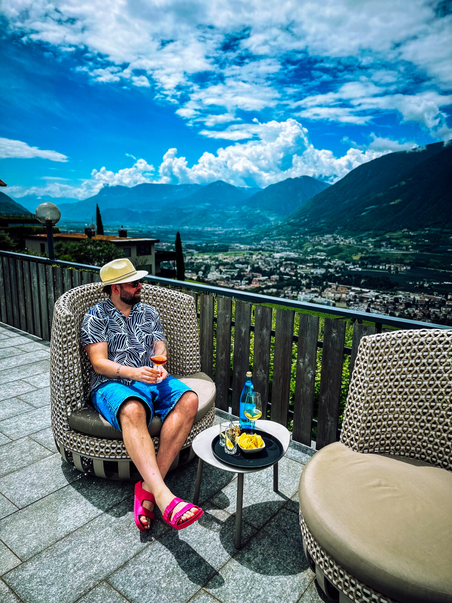 Hotel Paradies Dorf Tirol, Pool, Südtirol Wein